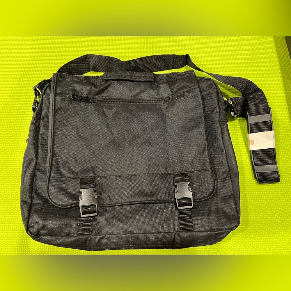Material lap top bag - no padding